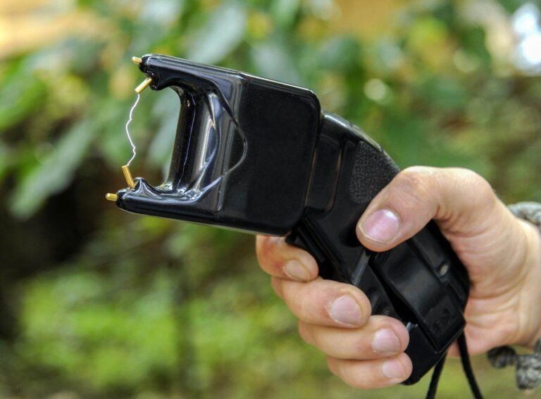 Traveling with a Stun Gun in Colorado: What to Know