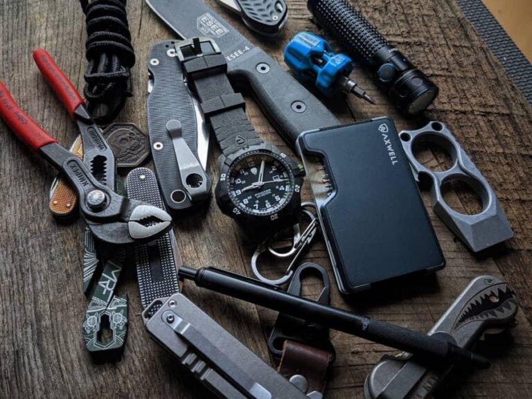 Essential Everyday Carry Tools for Runners and Cyclists