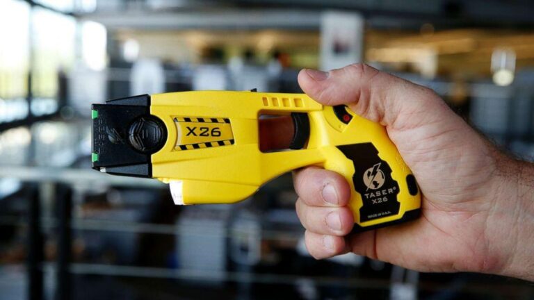 How Long Do Stun Gun Effects Usually Last? A Clear Guide